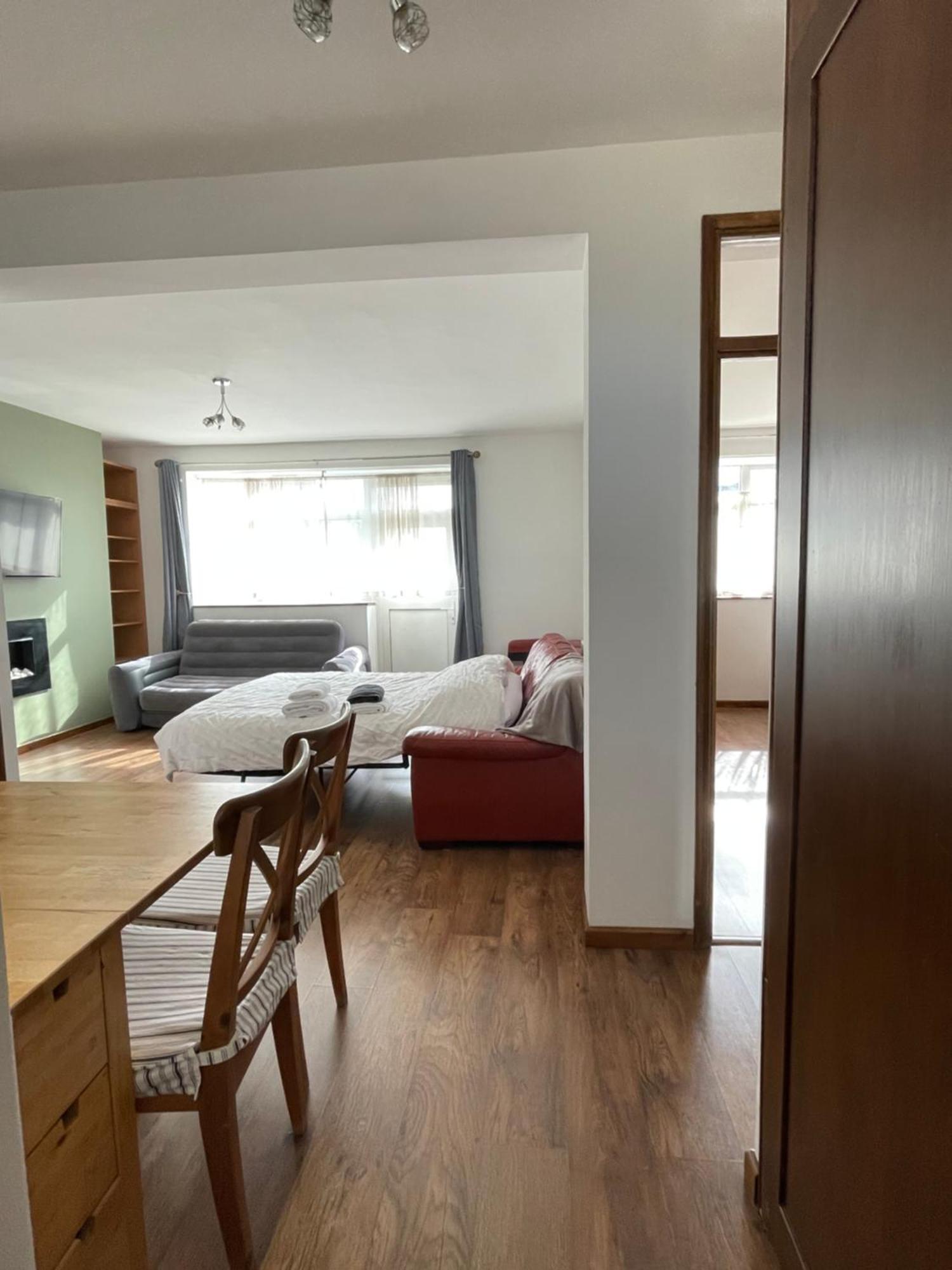 2 Bedrooms 2 Stations 伦敦 外观 照片