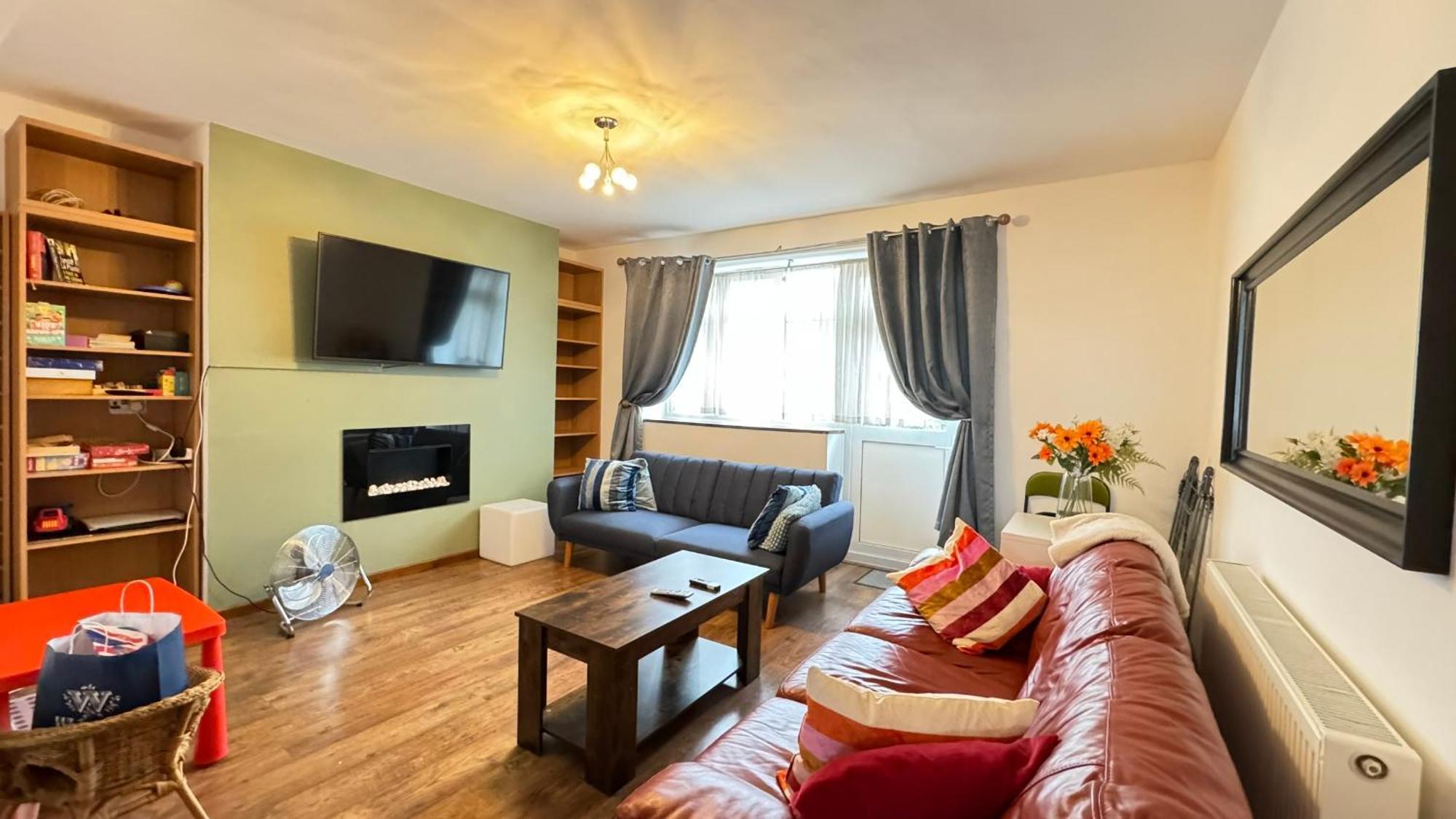 2 Bedrooms 2 Stations 伦敦 外观 照片